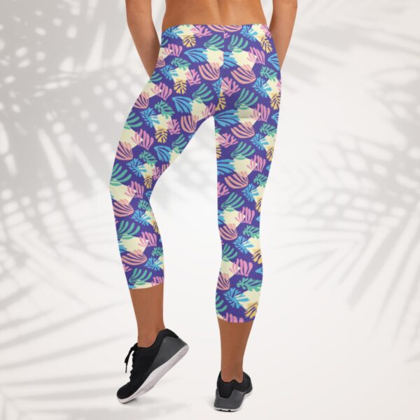 azure palm capri leggings