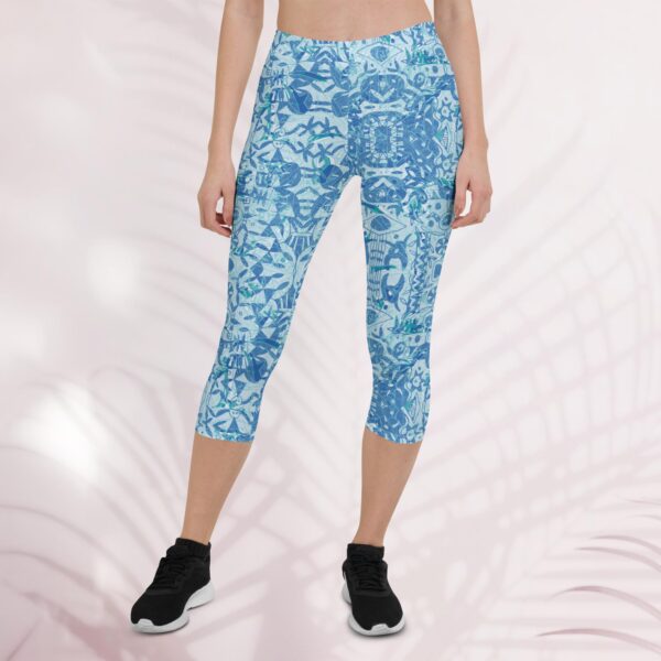 bohemian palm capri leggings