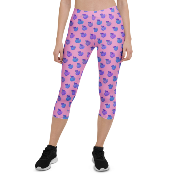 ducks in rose capri leggings