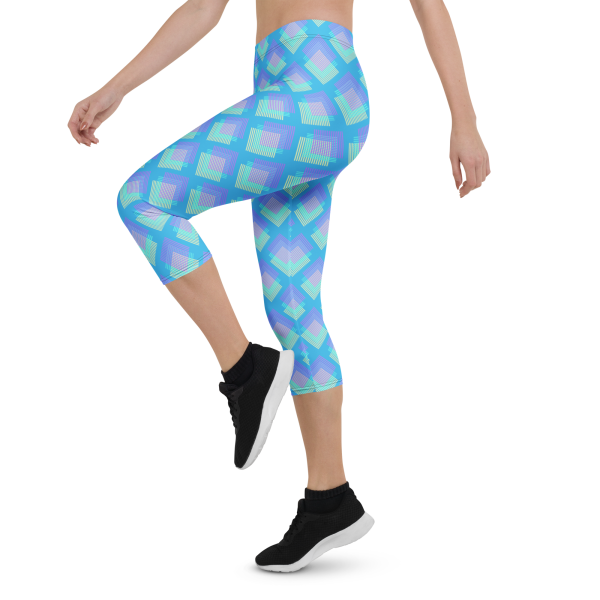 mystic tides capri leggings