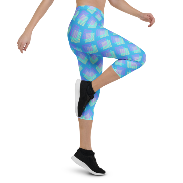 mystic tides capri leggings