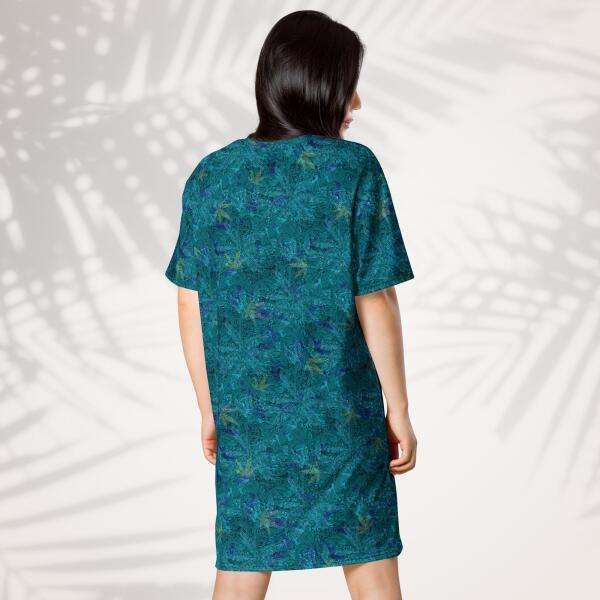 emerald lagoon t shirt dress