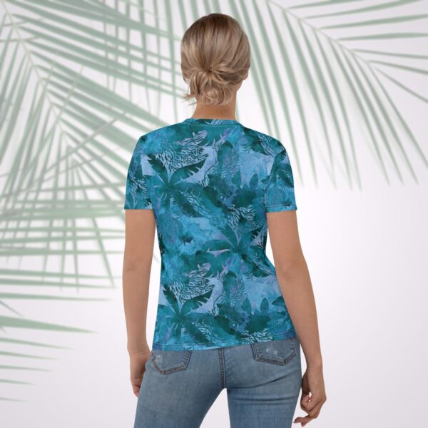 mayreau palm women's t shirt